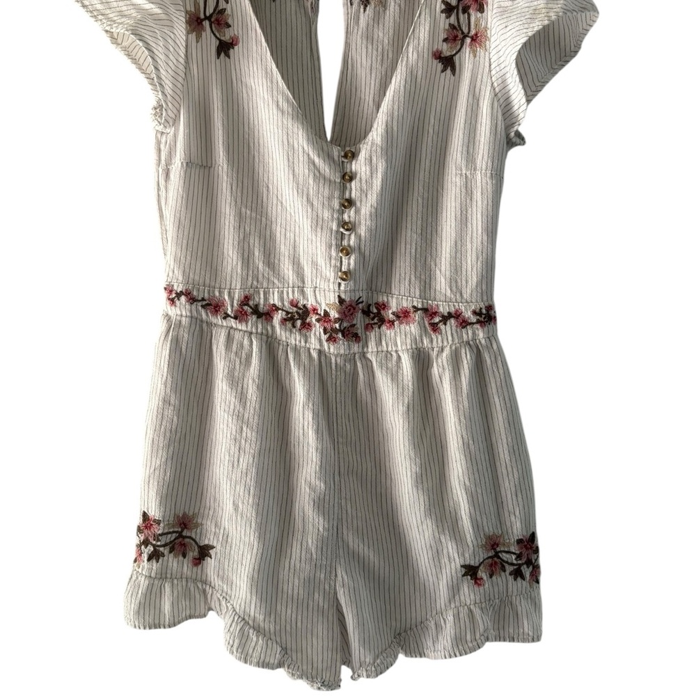 American Eagle Outfitters White Striped Romper with Floral Accents
